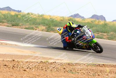 media/Apr-30-2023-CRA (Sun) [[020fcf5d43]]/Race 14-400 Expert-Amateur Superbike/